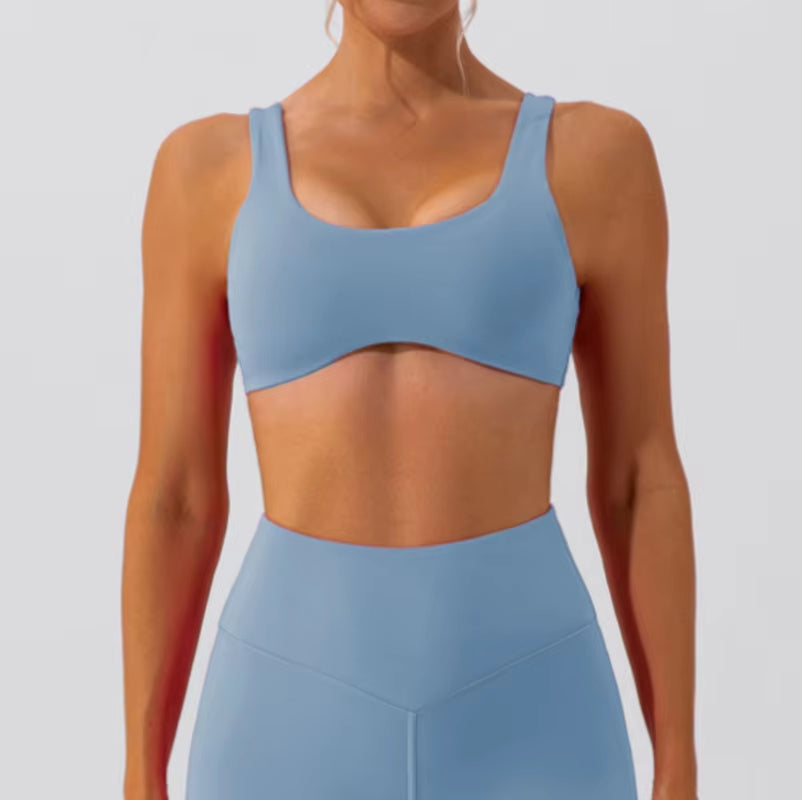 Yoga Bra with Tight Fit Moisture Absorption Sweat Wicking High Elasticity Breathability and a Nude Feel Yoga Bra